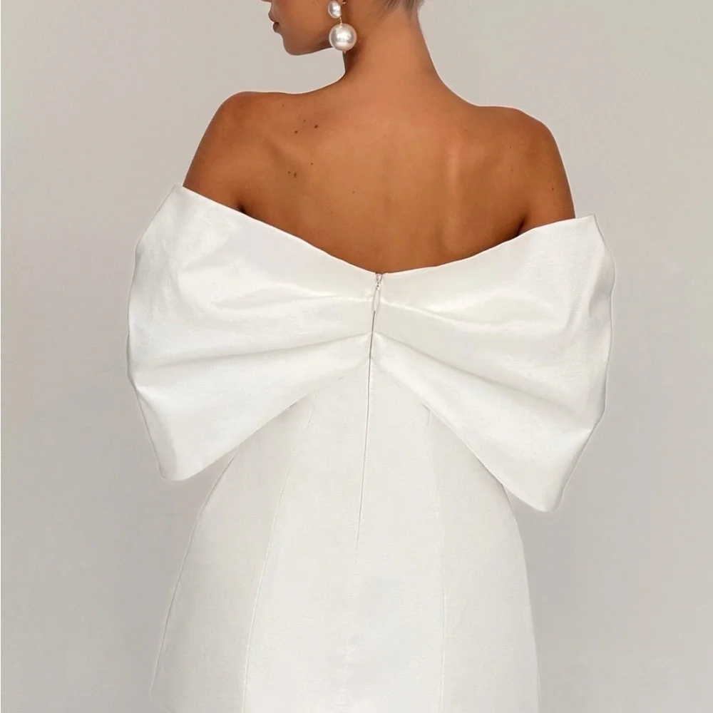 Chic Strapless White Dress - Picture 2 of 5